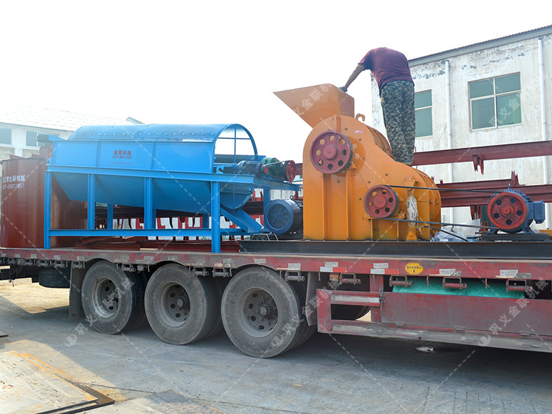 破碎機生產線發貨圖片_雙級粉碎機_滾筒篩分機