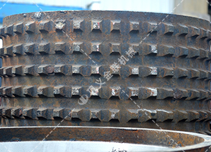 雙齒輥破碎機-廠家直供價格低-齒輥式破碎機結構原理圖 雙齒輥破碎機-廠家直供價格低-齒輥式破碎機結構原理圖