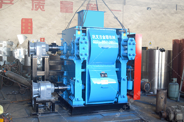 四輥破碎機(jī)價(jià)格,四輥破碎機(jī)廠家,四輥破碎機(jī)工作原理,型號(hào)參數(shù) 四輥破碎機(jī)價(jià)格,四輥破碎機(jī)廠家,四輥破碎機(jī)工作原理,型號(hào)參數(shù)