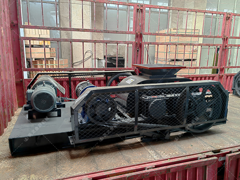 為何越來越多的礦山選擇雙齒輥而非顎式破碎機？這3點很關鍵！